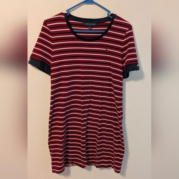 Tommy Hilfiger Dresses & Skirts - Tommy Hilfiger Red and White Striped T-Shirt Dress